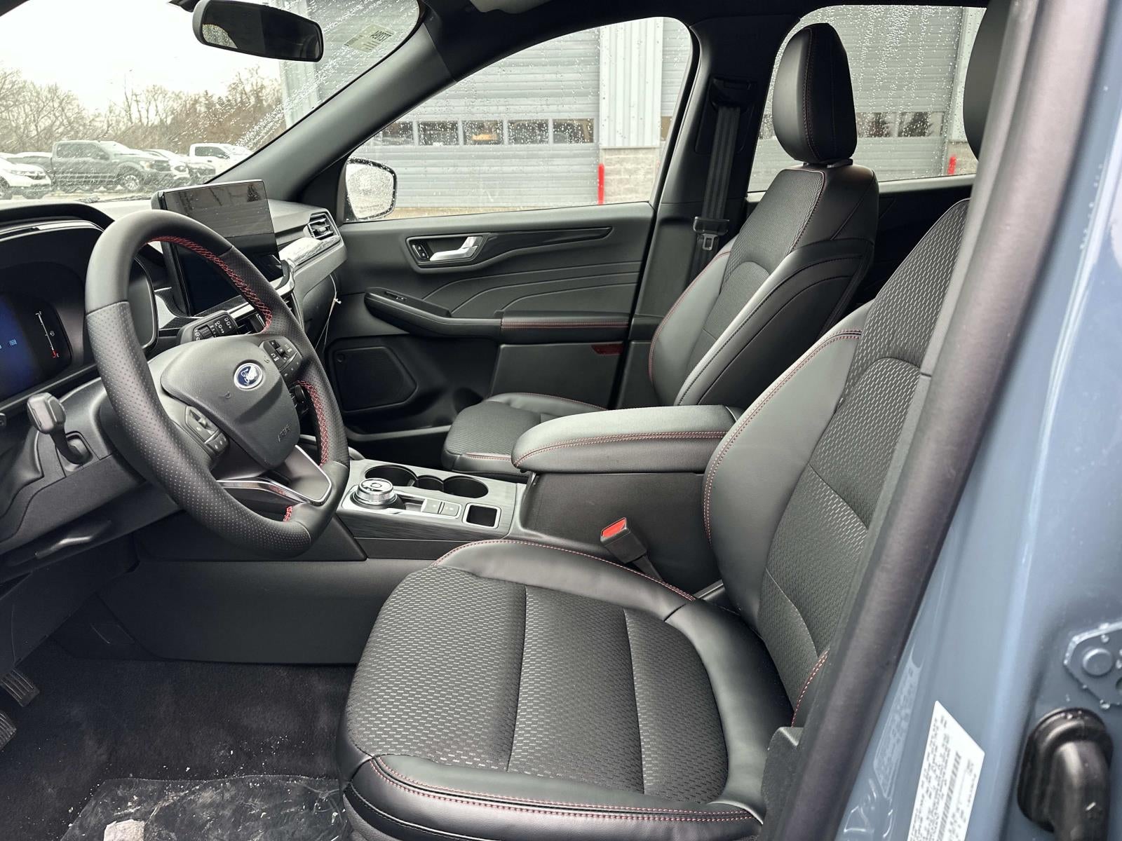 2026 Ford Escape ST-Line Select