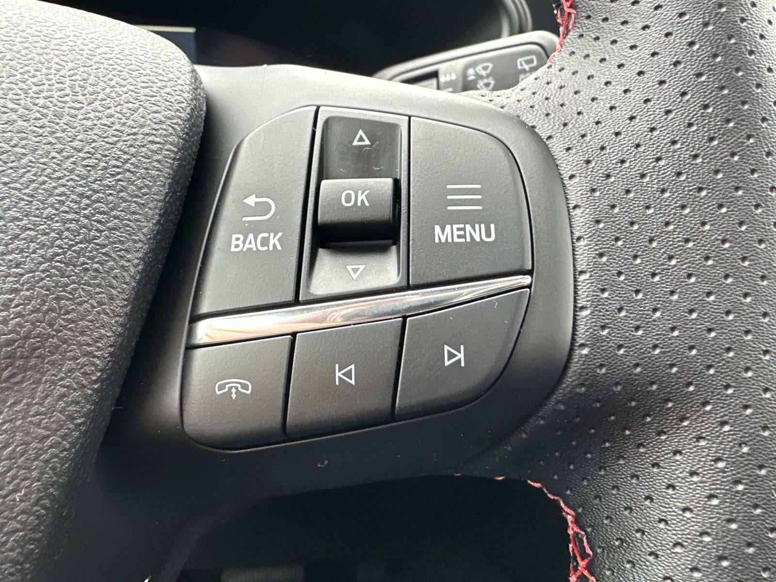 2026 Ford Escape ST-Line Select