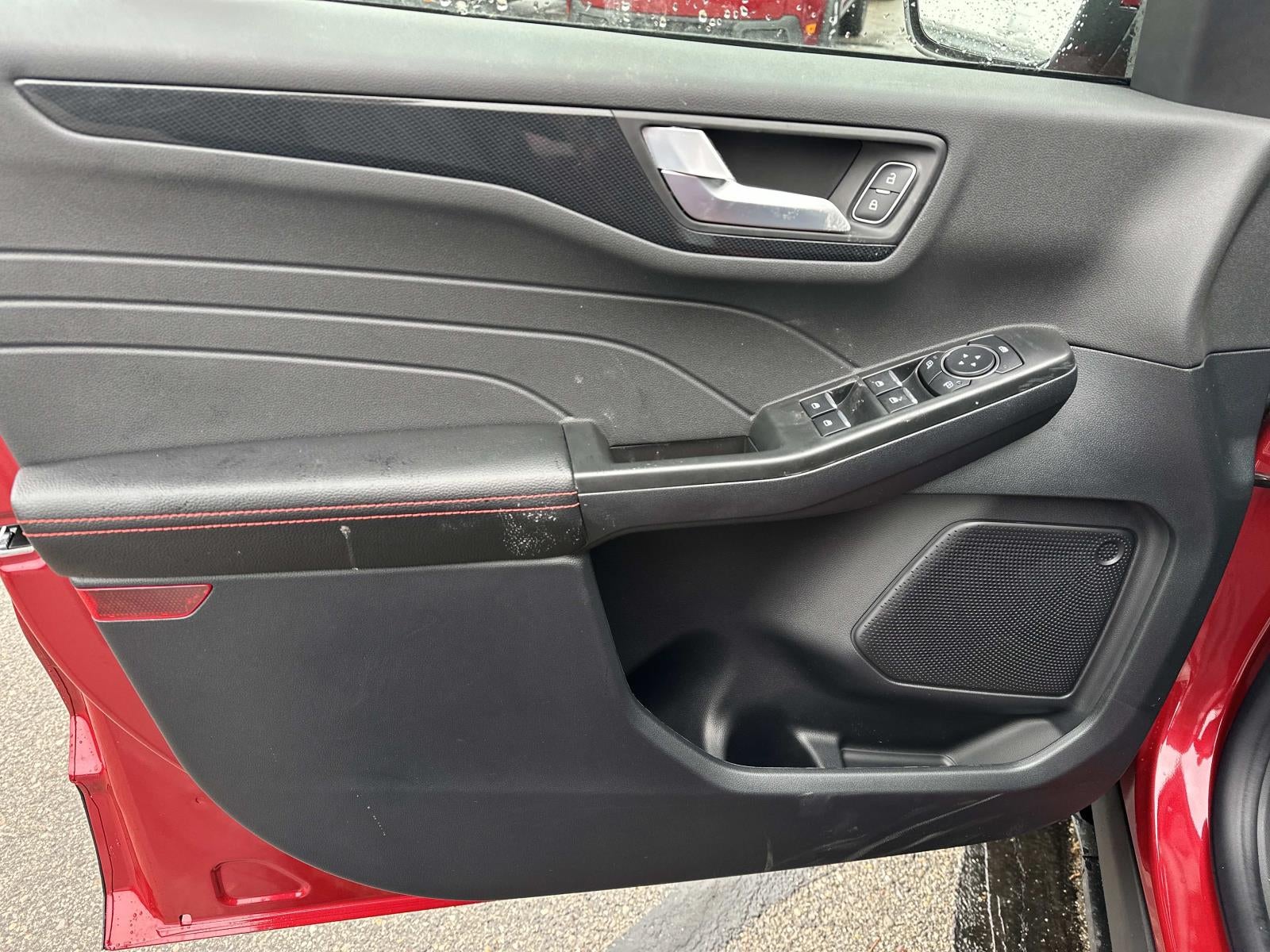 2026 Ford Escape ST-Line Select