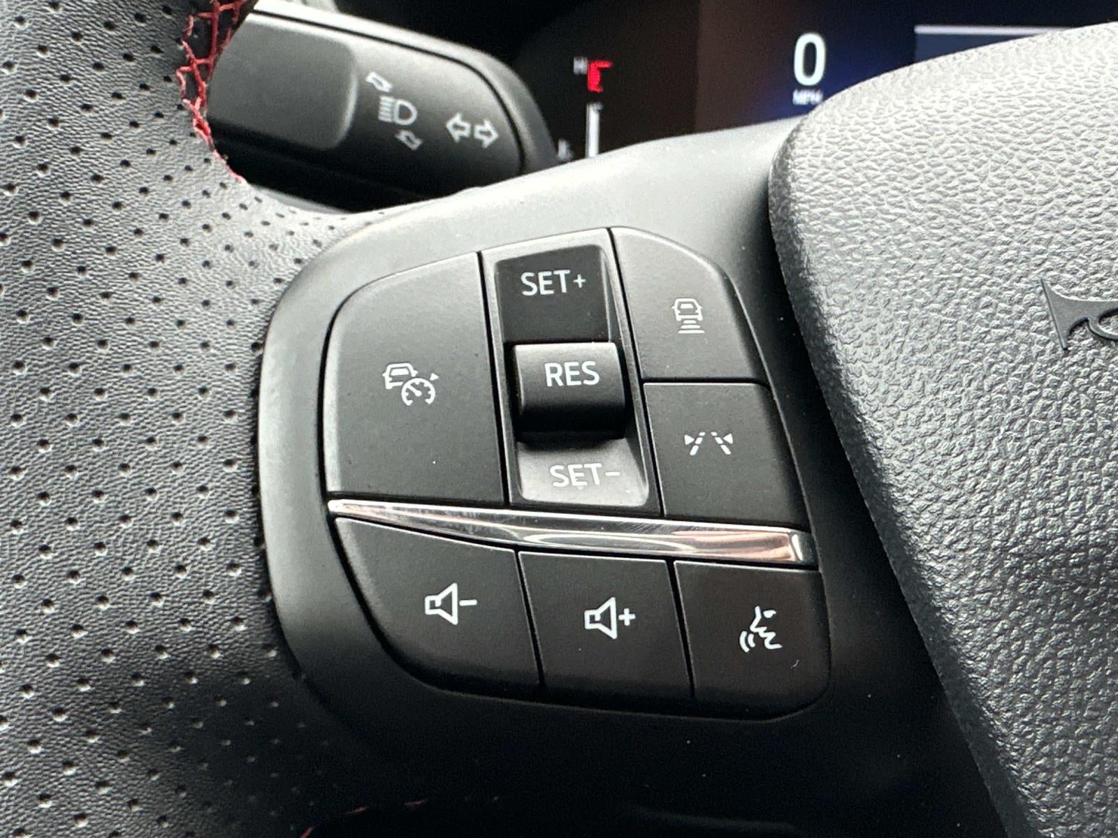 2026 Ford Escape ST-Line Select