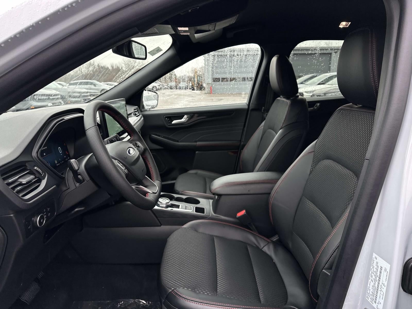 2026 Ford Escape ST-Line Elite