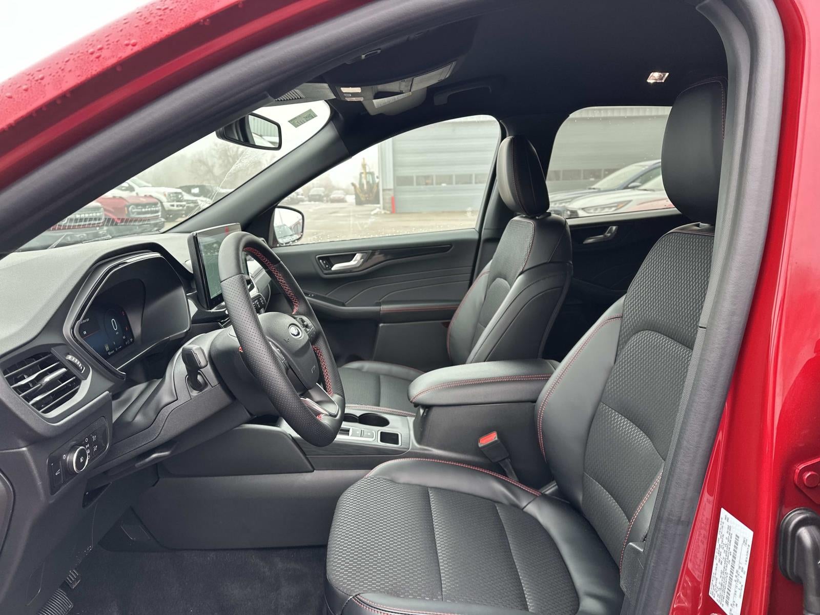 2026 Ford Escape ST-Line Elite