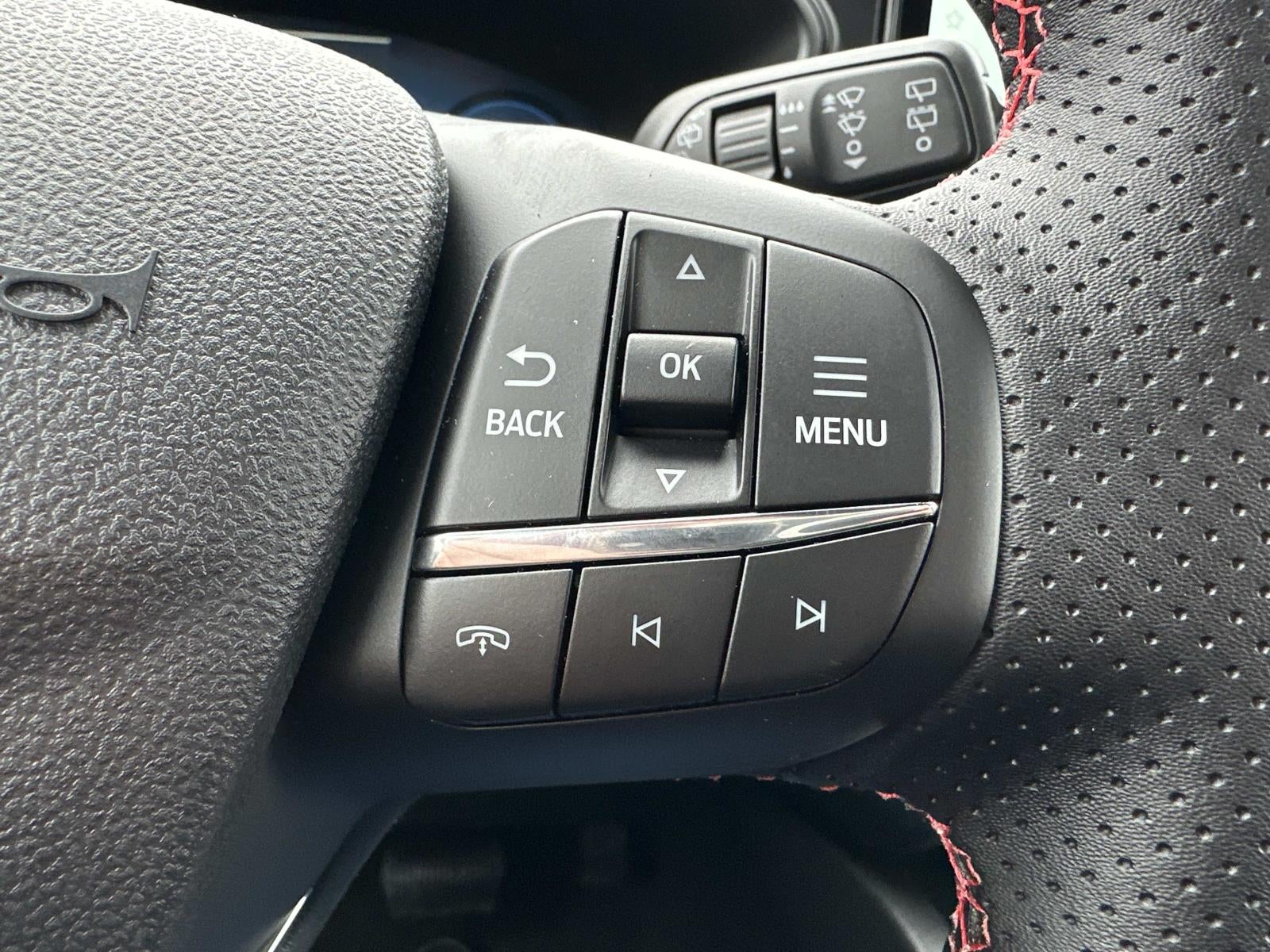 2026 Ford Escape ST-Line Elite