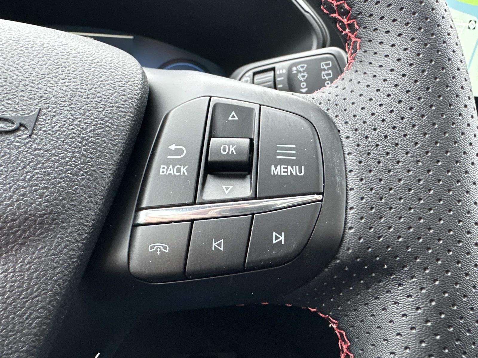 2026 Ford Escape ST-Line Elite