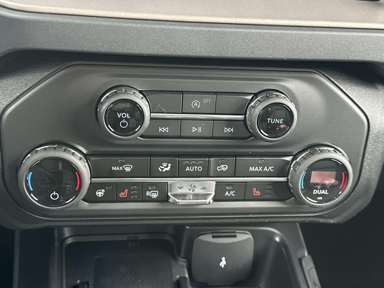 2026 Ford Bronco Outer Banks 4 Door 4x4