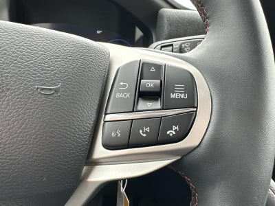 2026 Ford Explorer Active w/100A Pkg 4WD