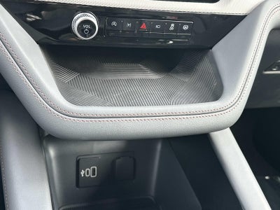 2026 Ford Explorer Active w/100A Pkg 4WD