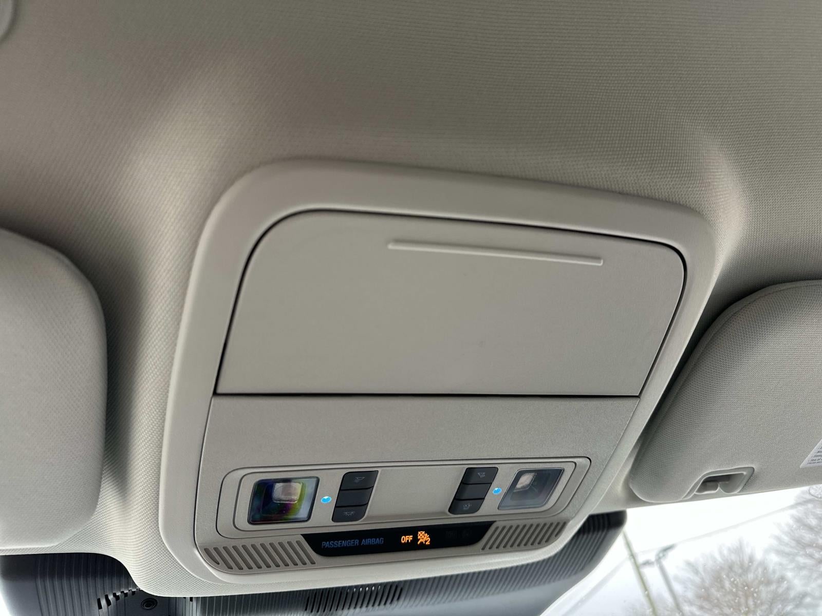 2026 Ford Explorer Active w/100A Pkg 4WD