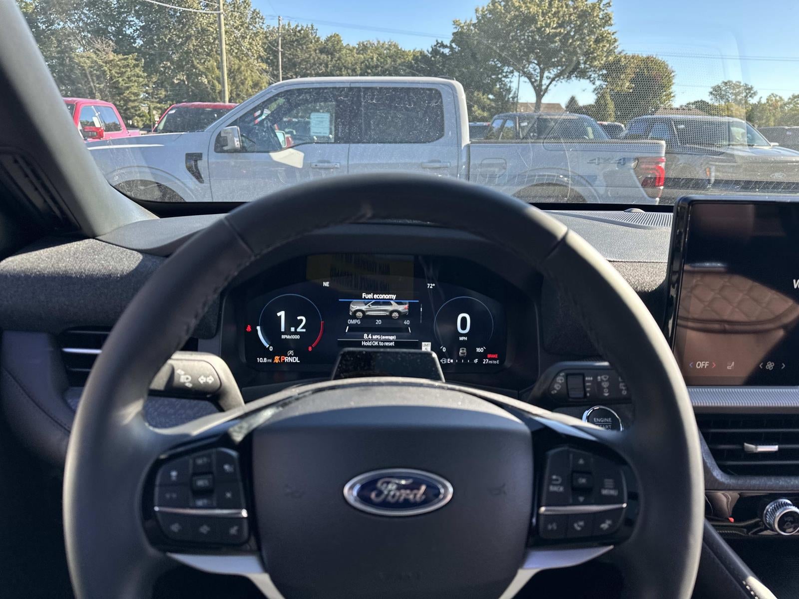 2027 Ford Explorer Platinum 4WD