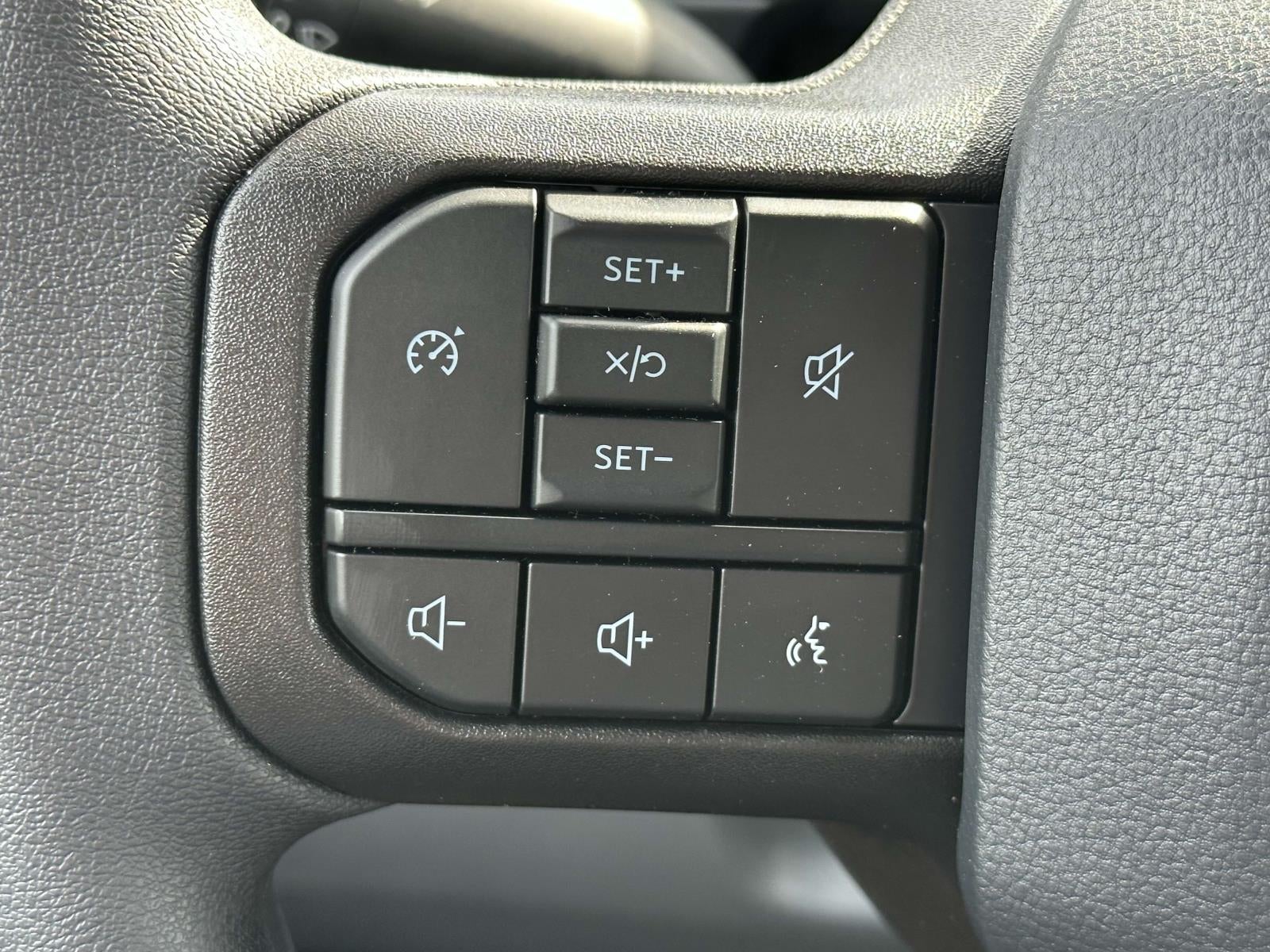 2025 Ford Super Duty F-250 SRW XLT 4WD Crew Cab 6.75' Box