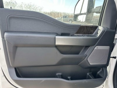 2026 Ford Super Duty F-350 SRW Lariat