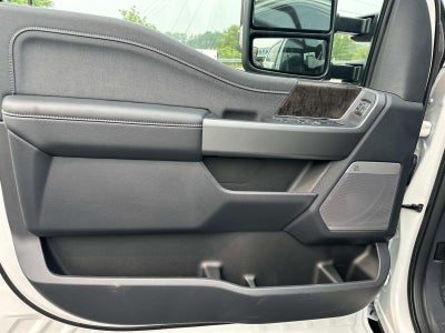 2026 Ford Super Duty F-350 SRW Lariat