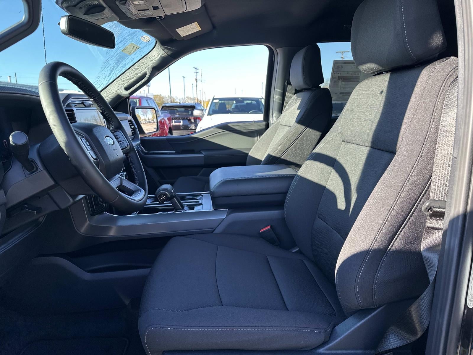 2025 Ford F-150 XLT 4WD SuperCrew 5.5' Box