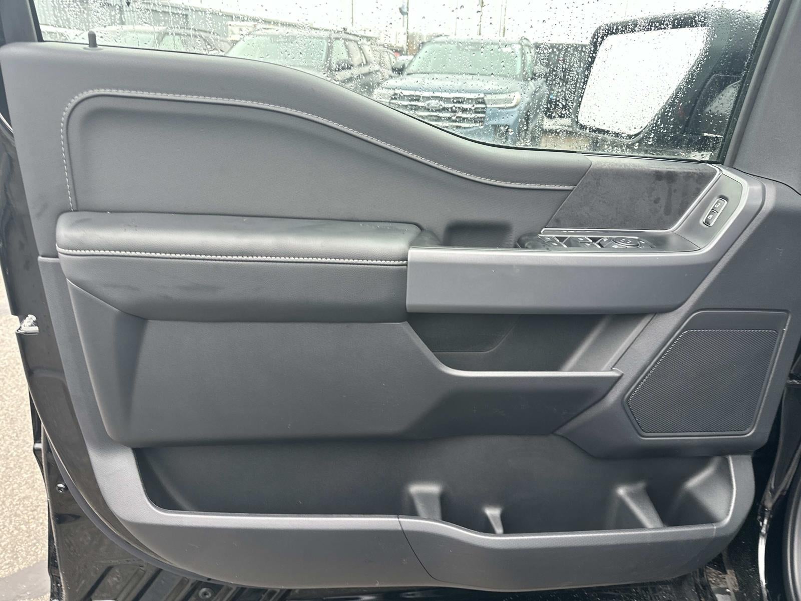 2025 Ford F-150 XLT 4WD SuperCrew 5.5' Box