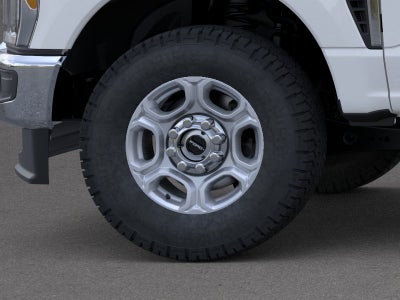 2026 Ford Super Duty F-350® XLT