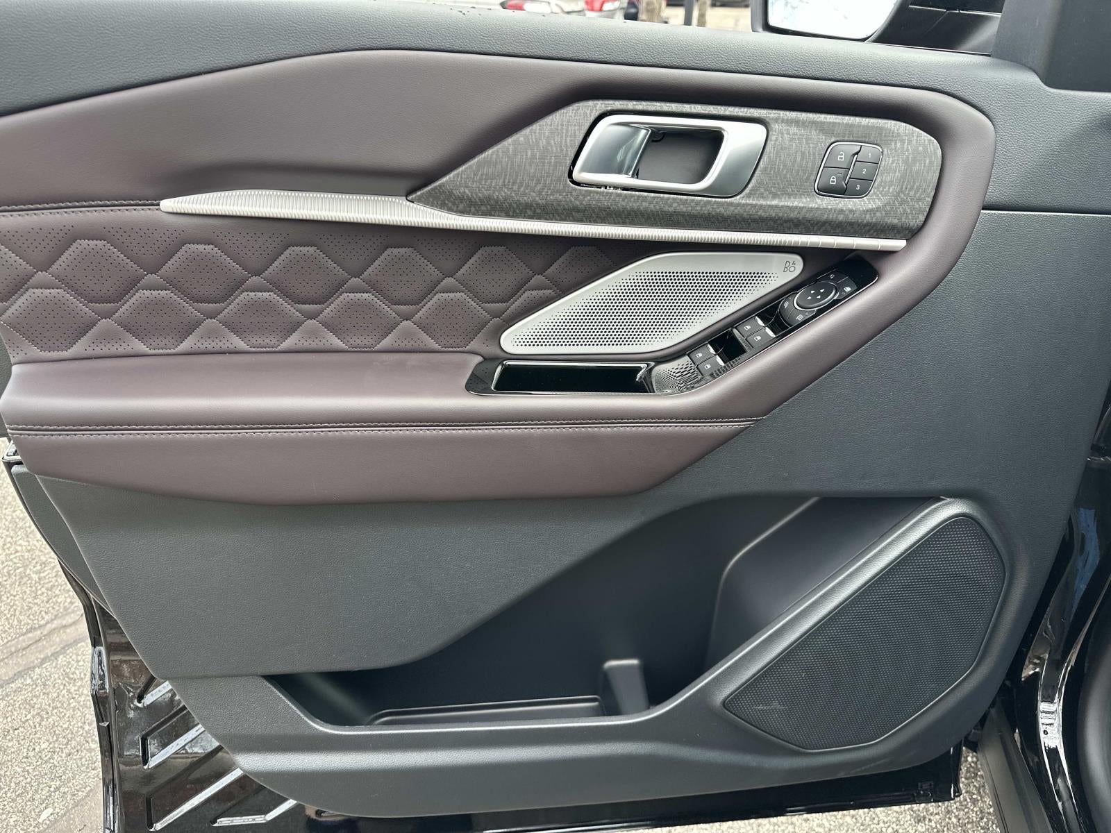 2026 Ford Explorer Platinum™