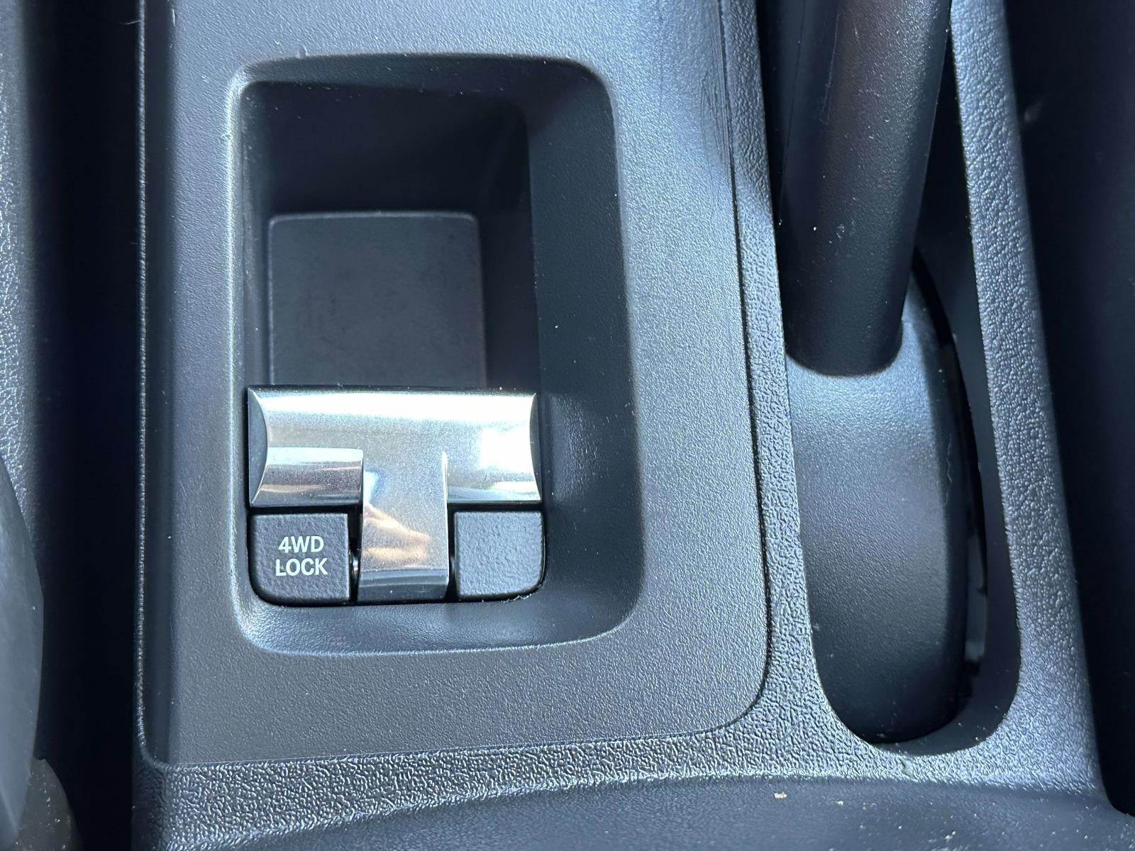 2015 Jeep Patriot 4WD 4dr High Altitude Edition