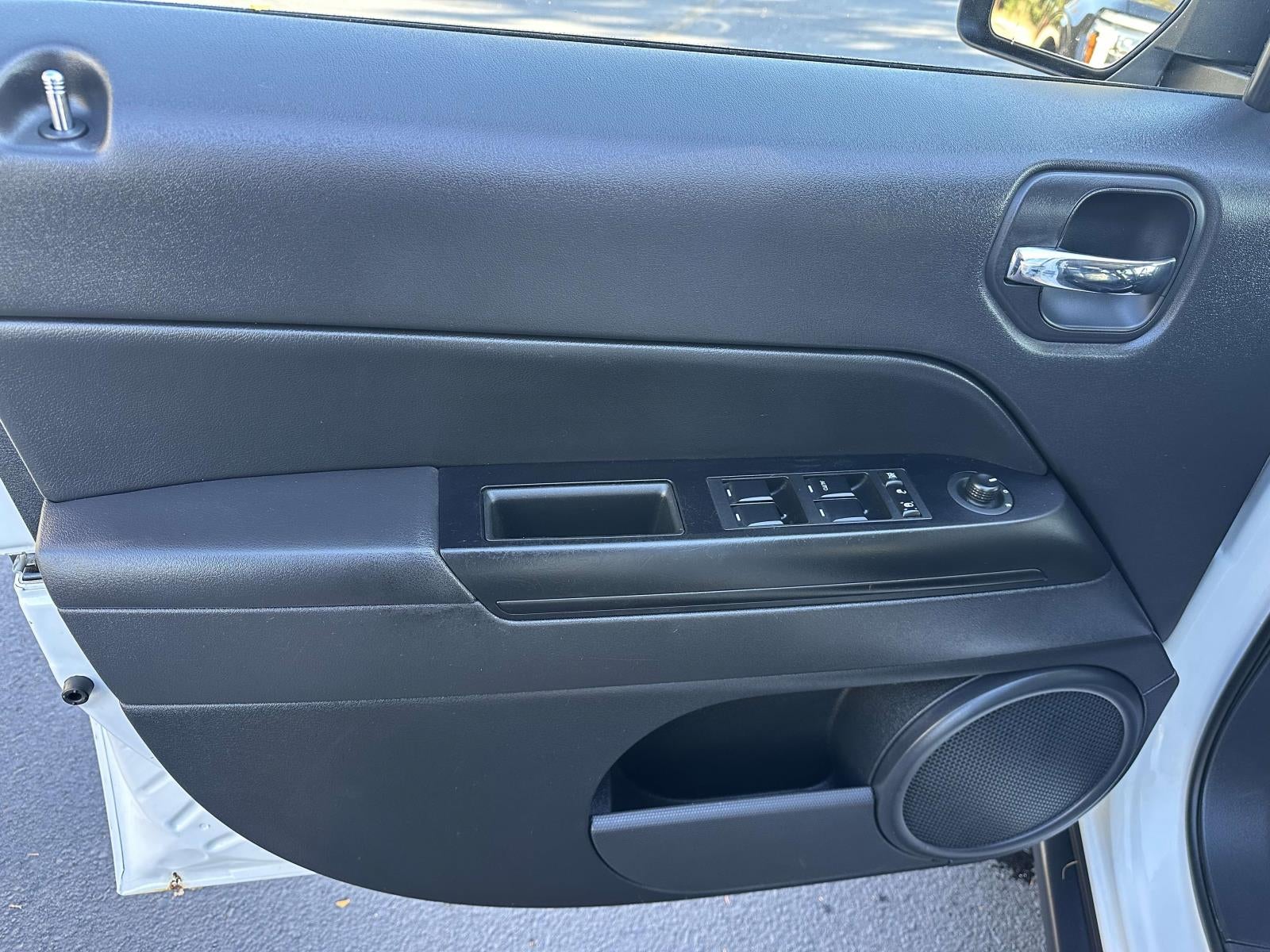 2015 Jeep Patriot 4WD 4dr High Altitude Edition