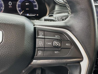 2022 Jeep Grand Cherokee Laredo 4x4