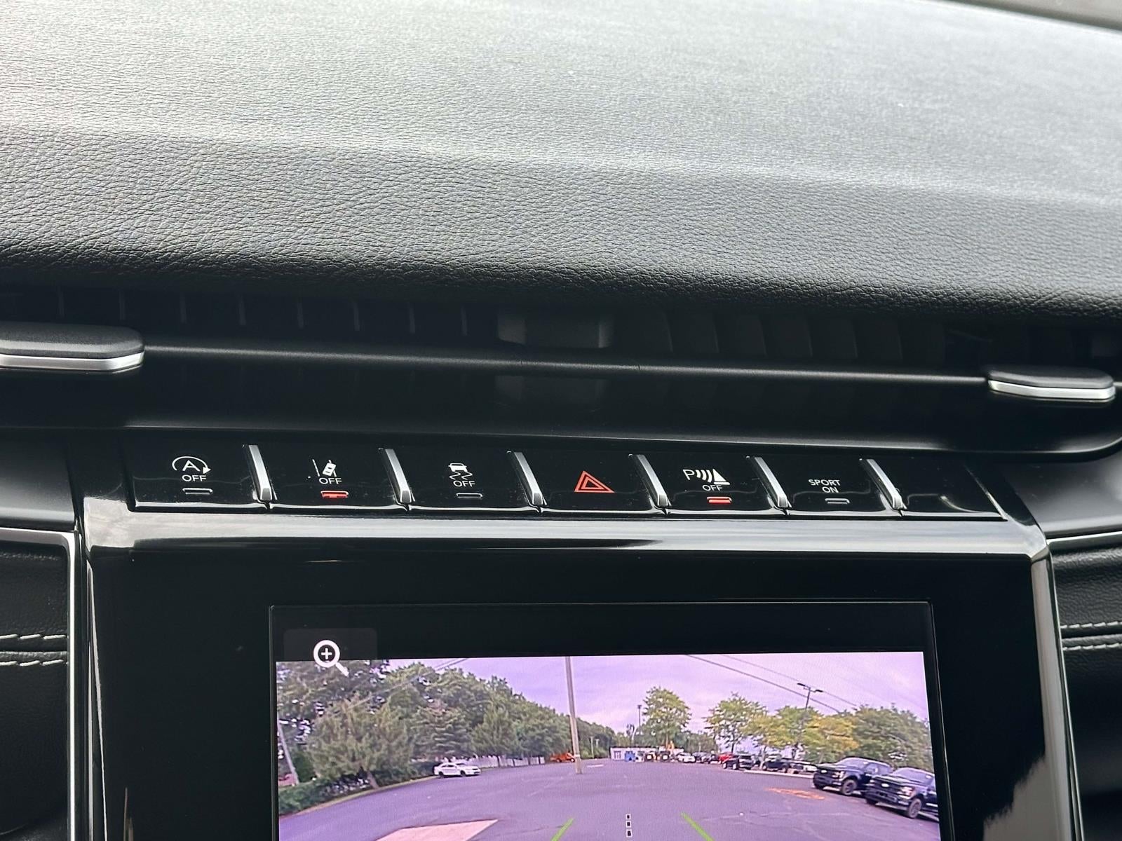 2022 Jeep Grand Cherokee Laredo 4x4