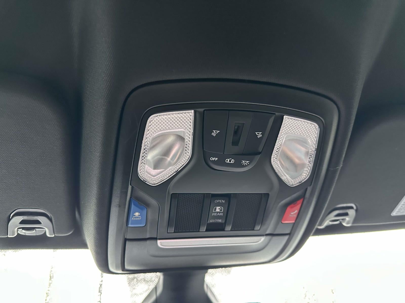 2023 RAM 1500 Big Horn 4x4 Quad Cab 6'4 Box