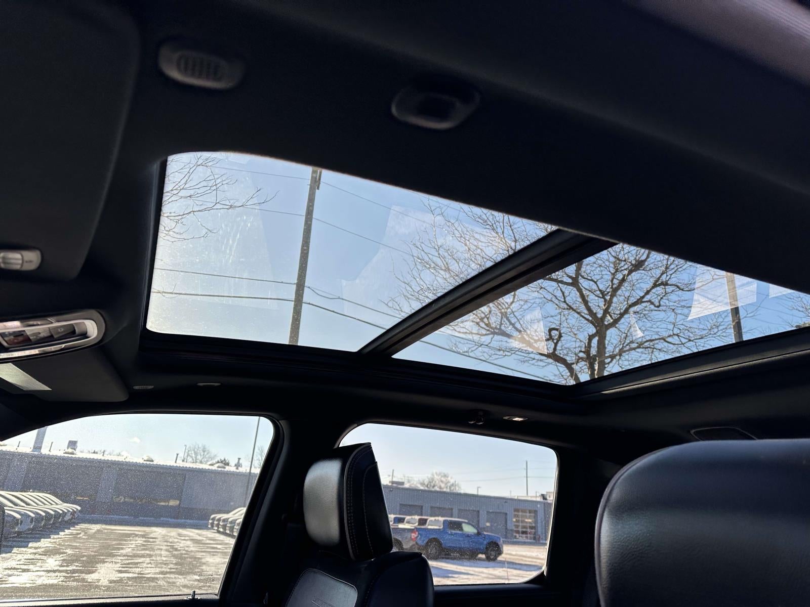 2021 RAM 1500 Laramie 4x4 Crew Cab 5'7 Box