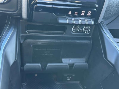 2021 RAM 1500 Laramie 4x4 Crew Cab 5'7 Box