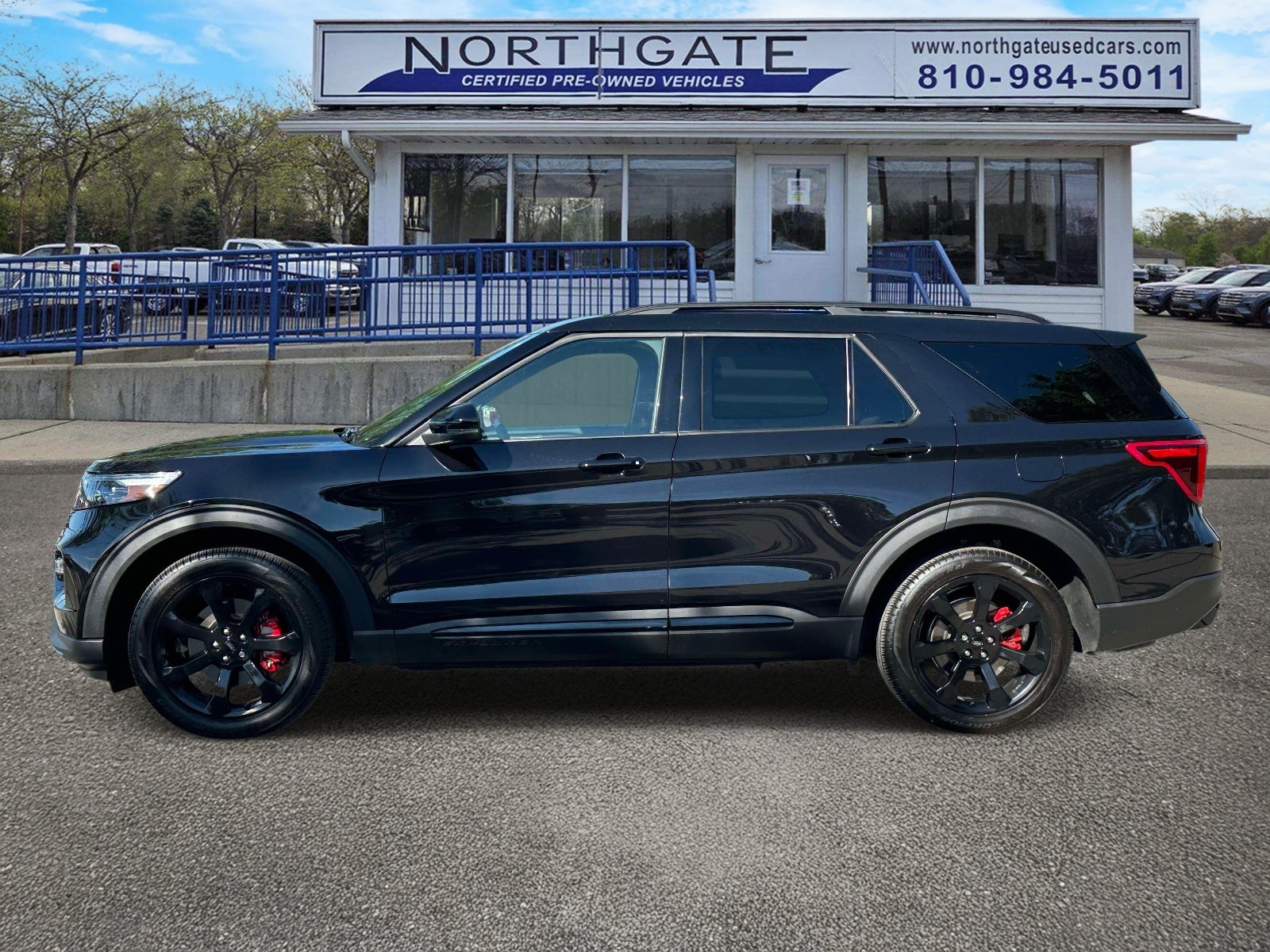 2024 Ford Explorer ST 4WD