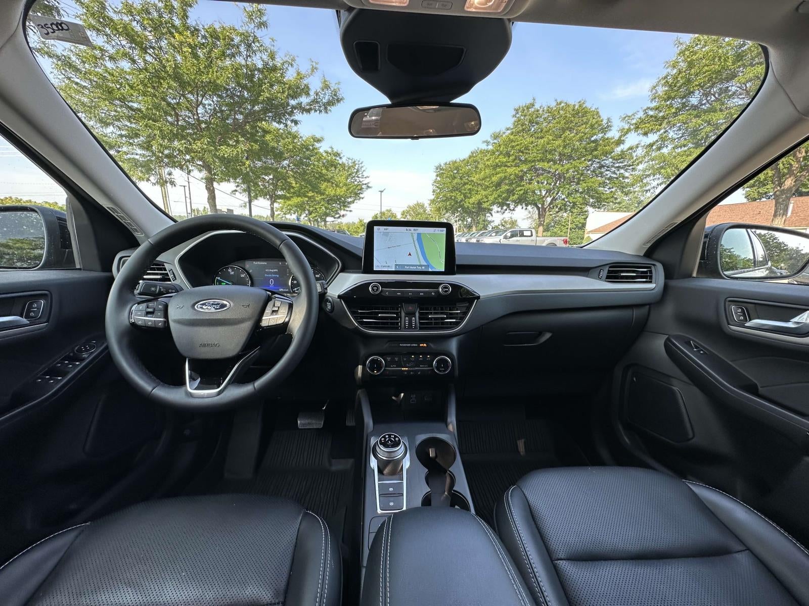 2022 Ford Escape SEL Hybrid AWD