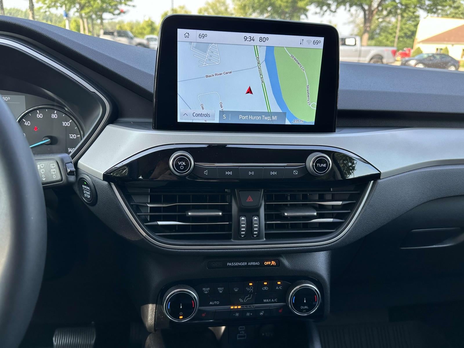 2022 Ford Escape SEL Hybrid AWD