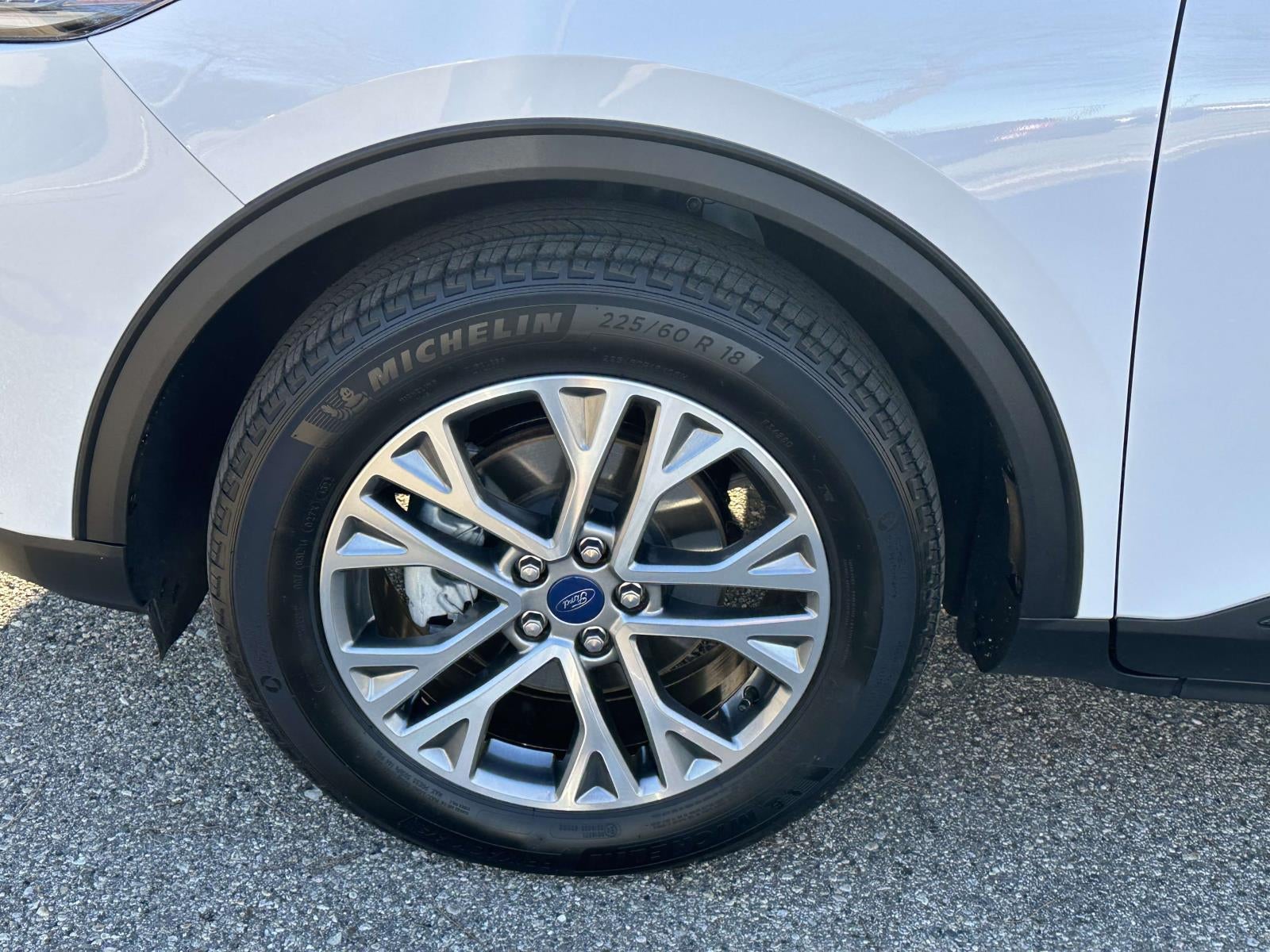 2022 Ford Escape SEL AWD