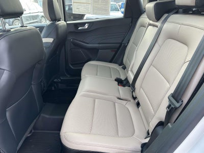 2022 Ford Escape Titanium AWD