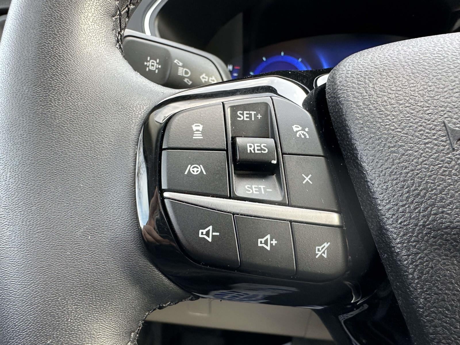 2022 Ford Escape Titanium AWD