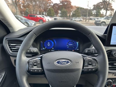 2022 Ford Escape Titanium AWD