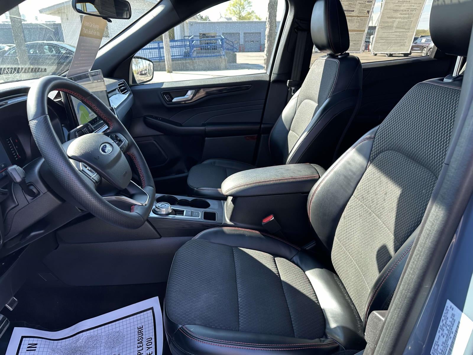 2023 Ford Escape ST-Line AWD