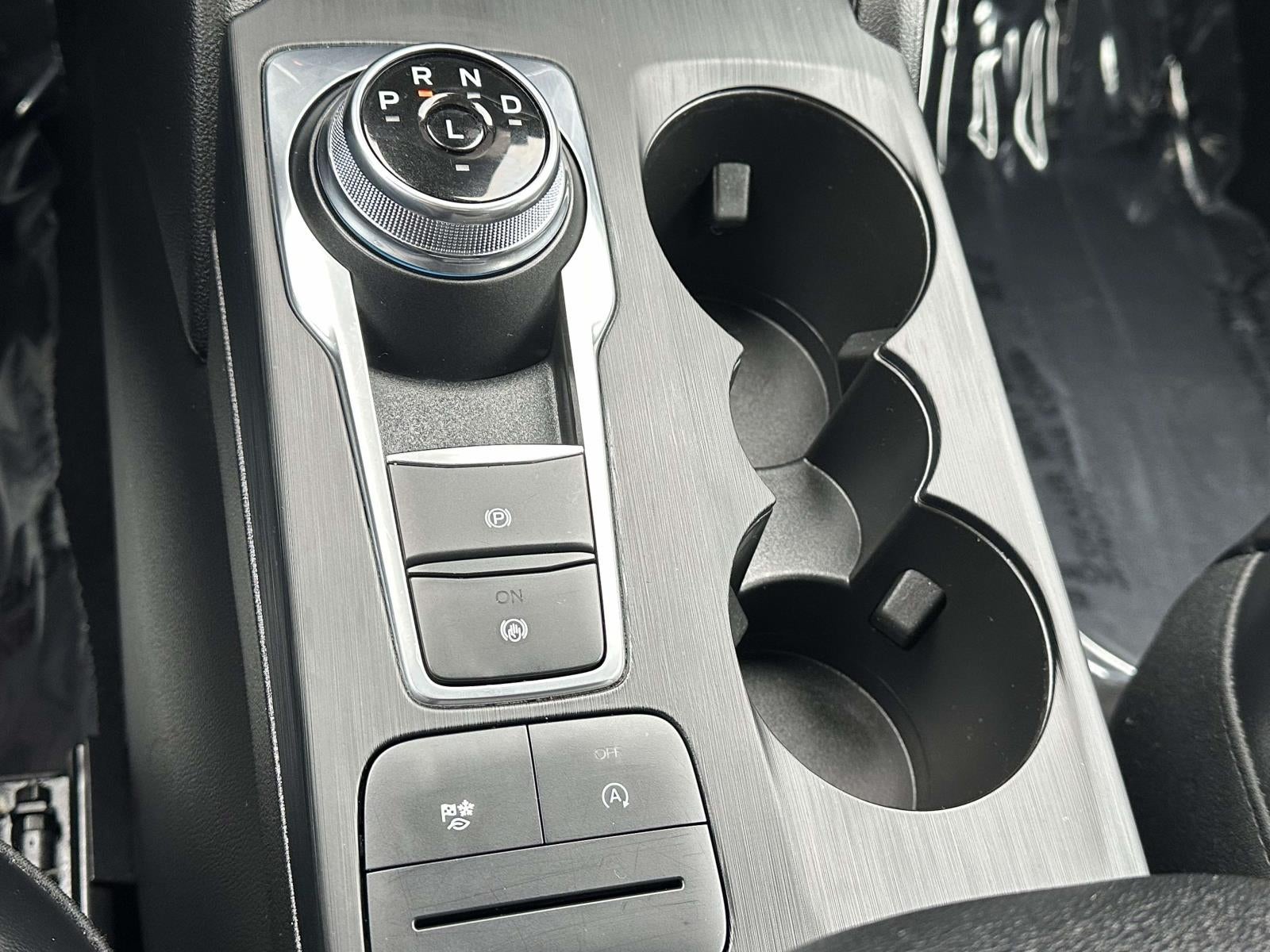 2025 Ford Escape ST-Line Select AWD