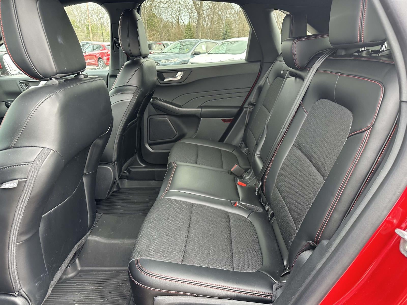 2026 Ford Escape ST-Line Select AWD