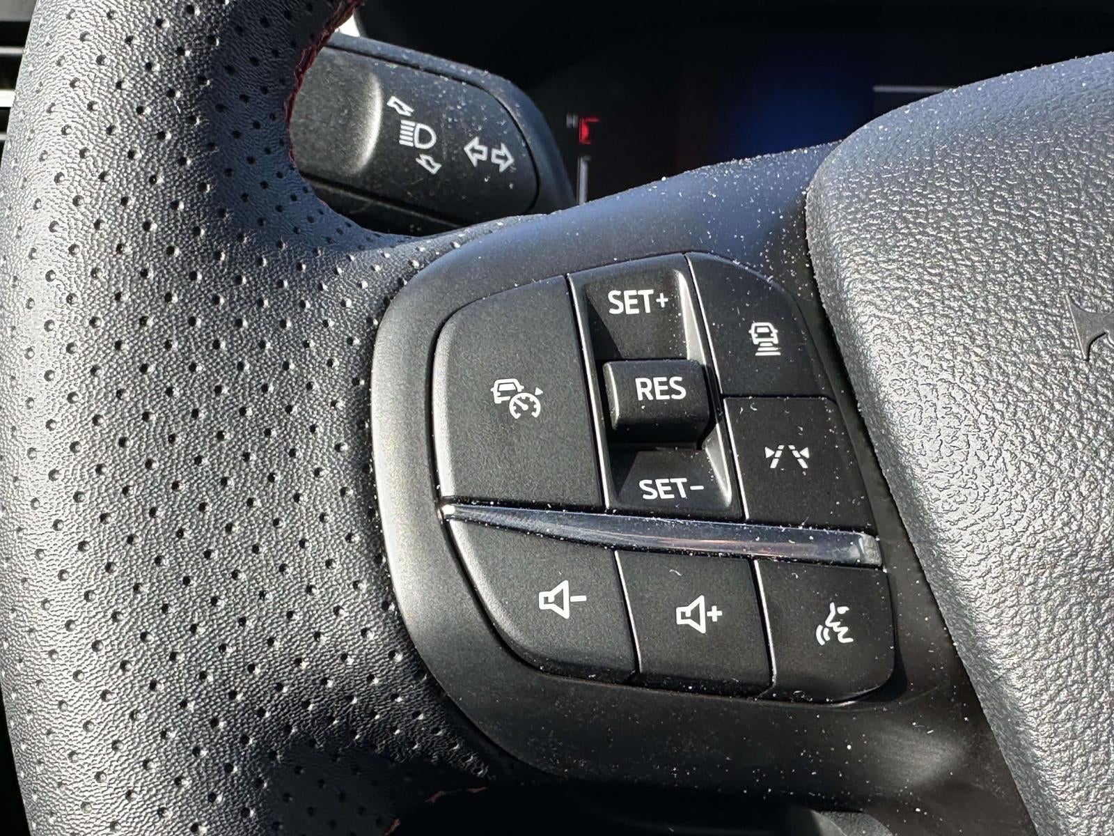 2026 Ford Escape ST-Line Select AWD