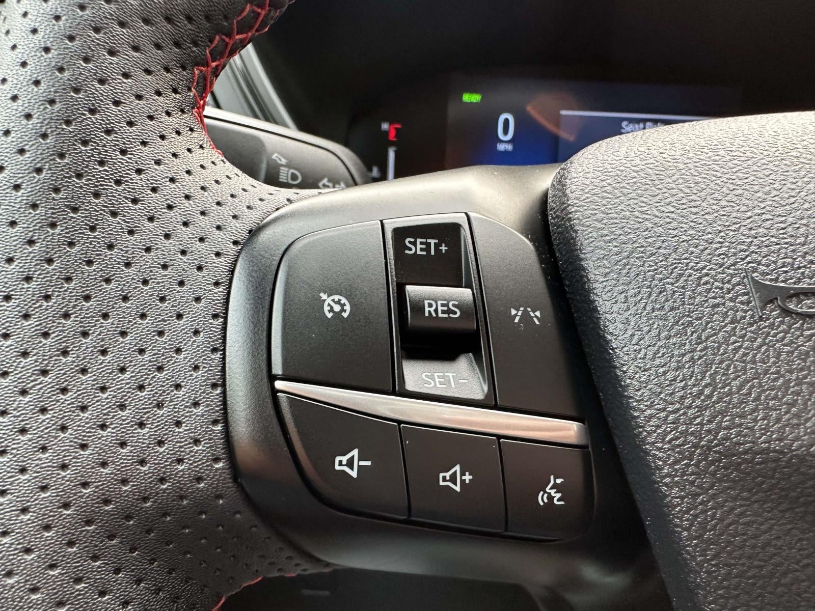 2023 Ford Escape ST-Line Select AWD