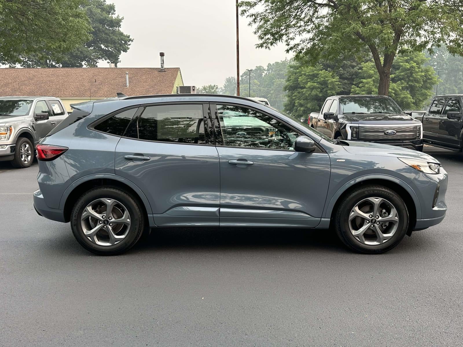 2023 Ford Escape ST-Line Select AWD