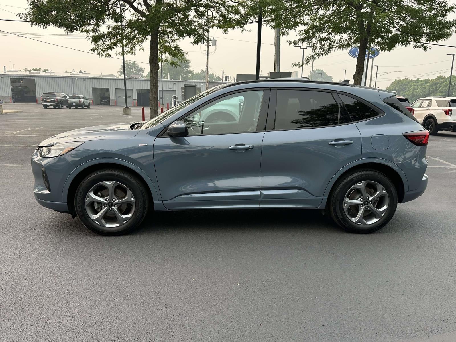 2023 Ford Escape ST-Line Select AWD