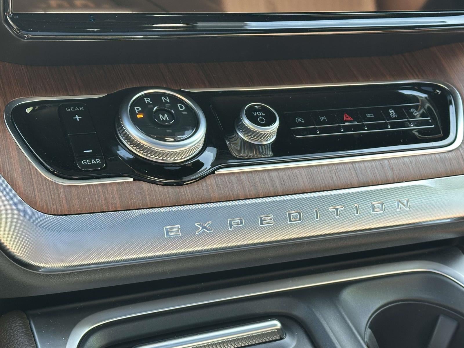 2025 Ford Expedition Max King Ranch 4x4