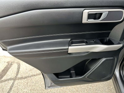2024 Ford Explorer XLT 4WD