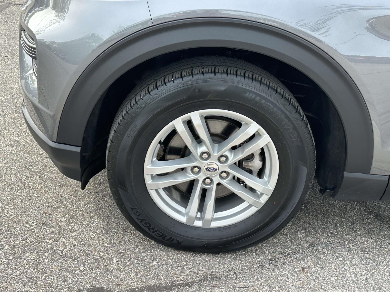 2024 Ford Explorer XLT 4WD