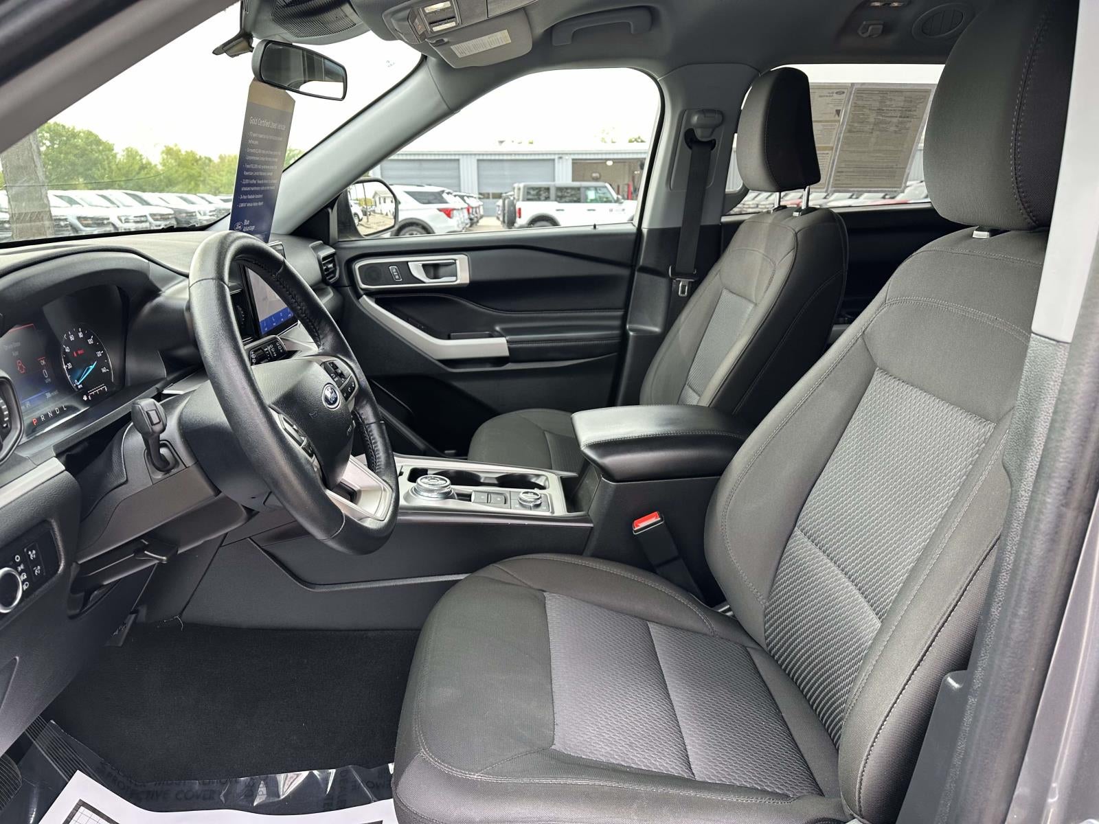 2024 Ford Explorer XLT 4WD
