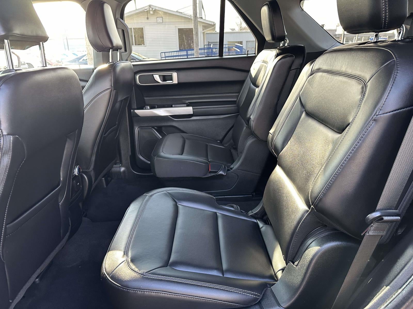 2023 Ford Explorer XLT 4WD