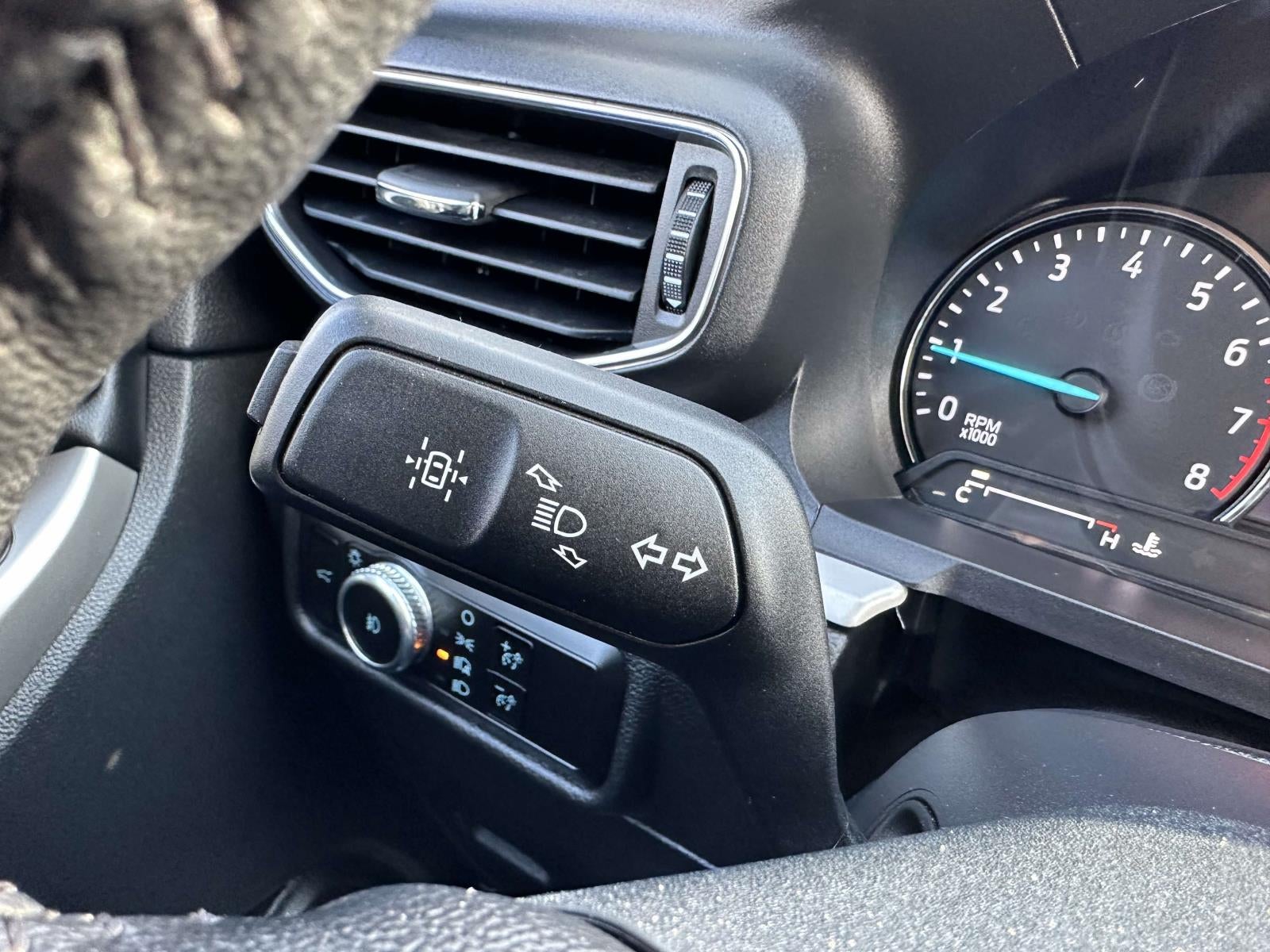 2023 Ford Explorer XLT 4WD