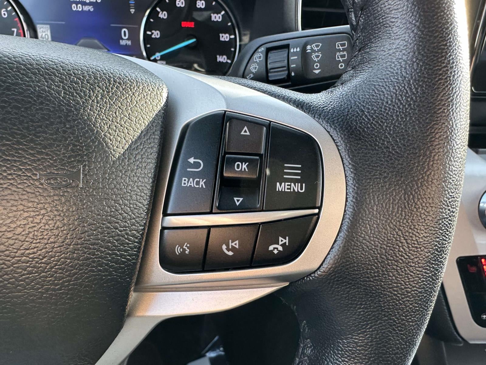 2023 Ford Explorer XLT 4WD