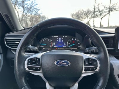 2023 Ford Explorer XLT 4WD