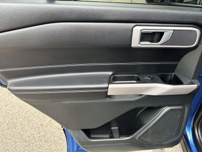 2023 Ford Explorer XLT 4WD